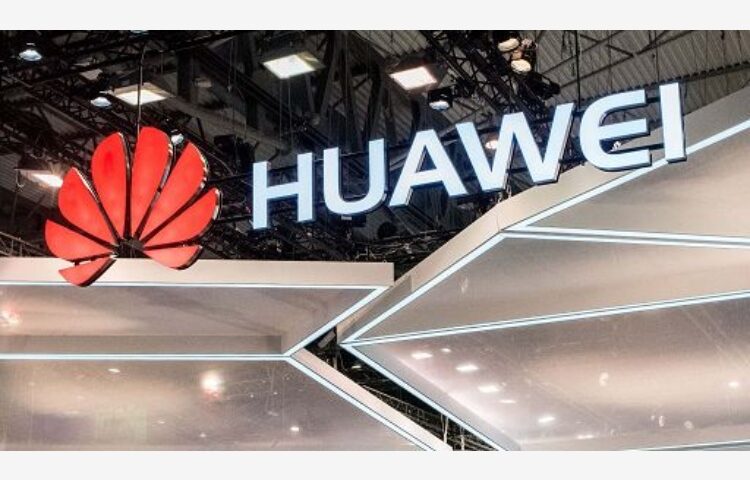 google sospende collaborazione Huawei