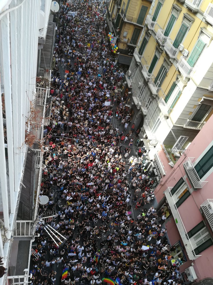 gay pride napoli