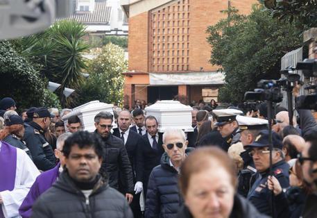 funerali gaia e camilla