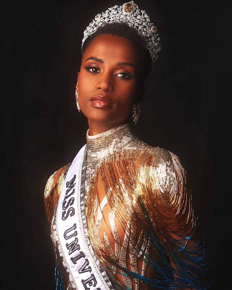 Miss Universo 2019 Zozibini Tunzi
