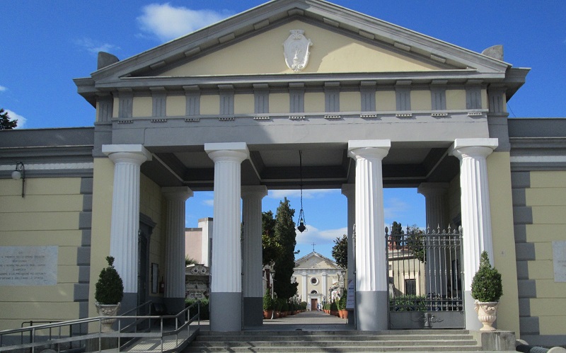 cimitero acerra