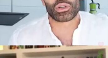 Uomini e Donne, Gianni Sperti festeggia 47 anni e Tina si scatena in diretta Ig (VIDEO)