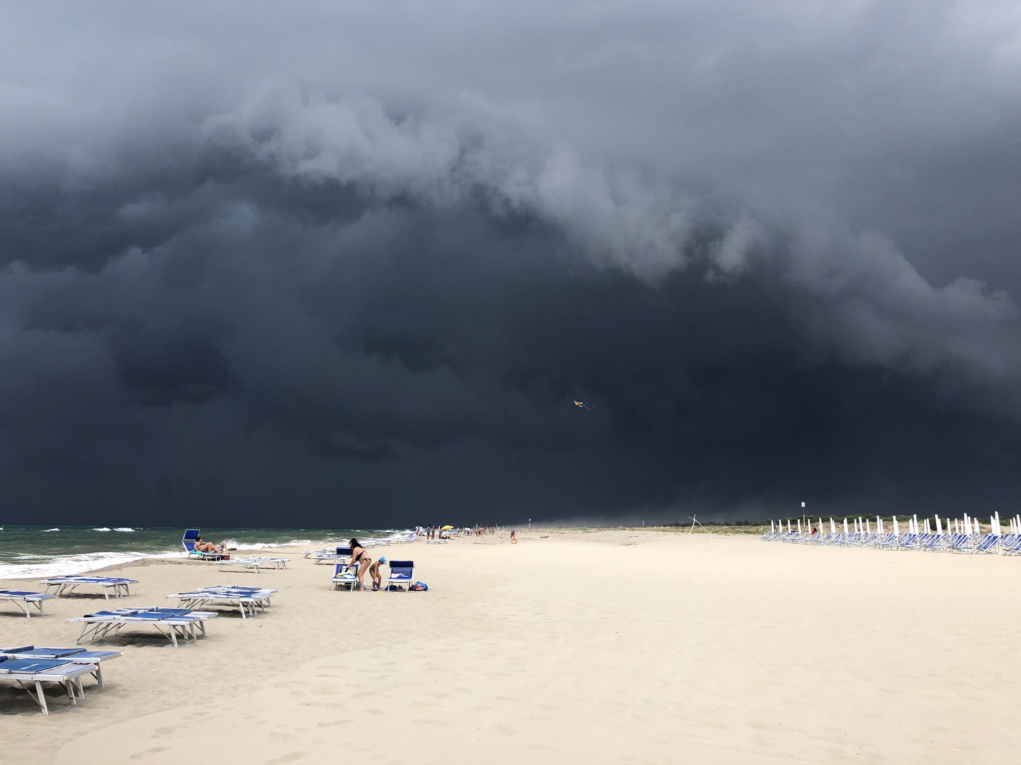 Forte dei Marmi tromba d'aria