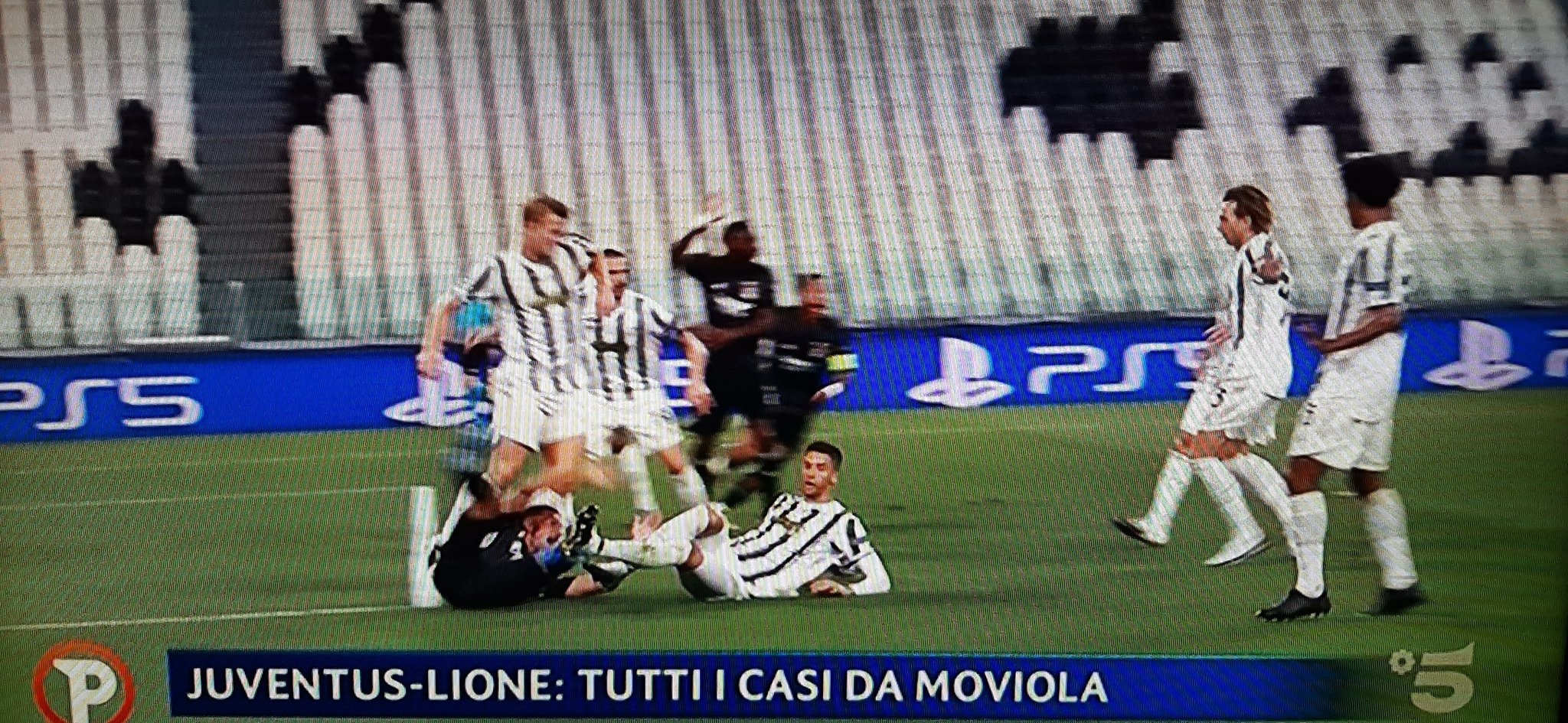 Juventus-Lione Twitter