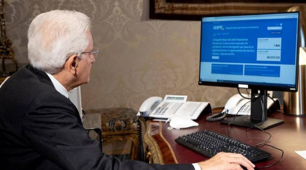 Anagrafe nazionale on line da lunedì 15 novembre si potranno scaricare i certificati gratis Anagrafe nazionale on line da lunedì 15 novembre si potranno scaricare i certificati gratis