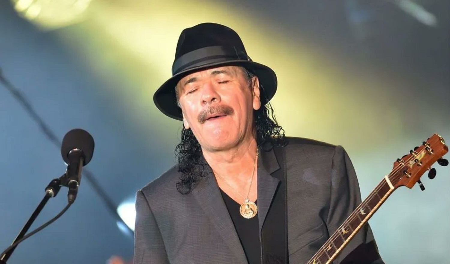 Carlos Santana