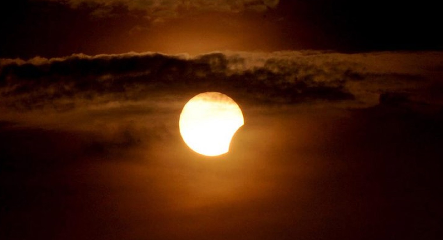 ecllise di sole 25 ottobre