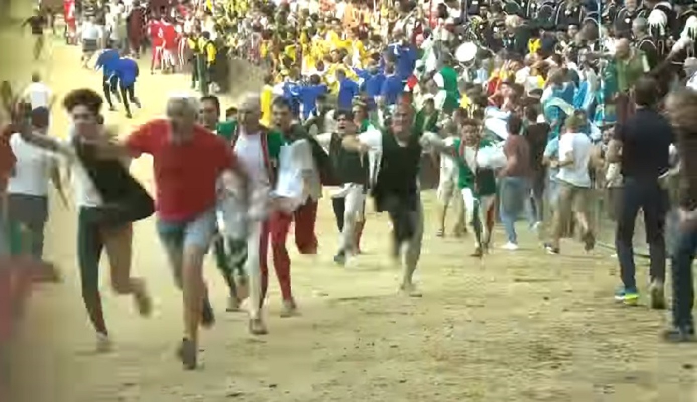 Palio di Siena 2023 trionfo Oca