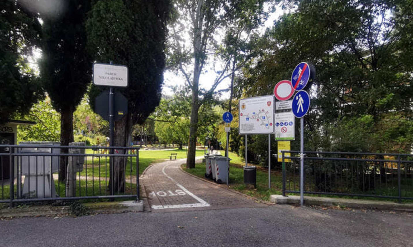 Il parco di Rovereto dove è avvenuta l’aggressione