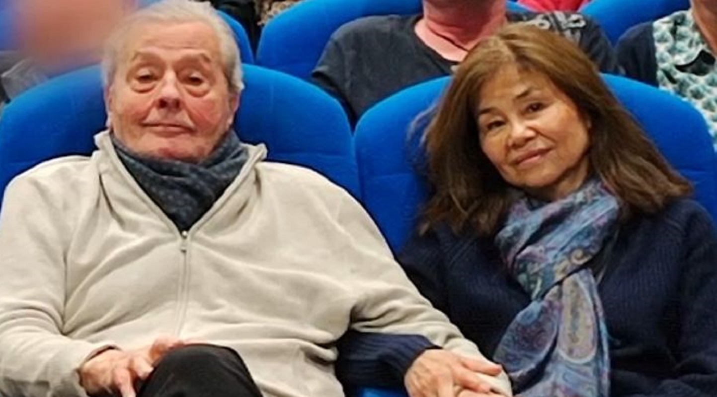 Alain-Delon-și-Hiromi-Rollin