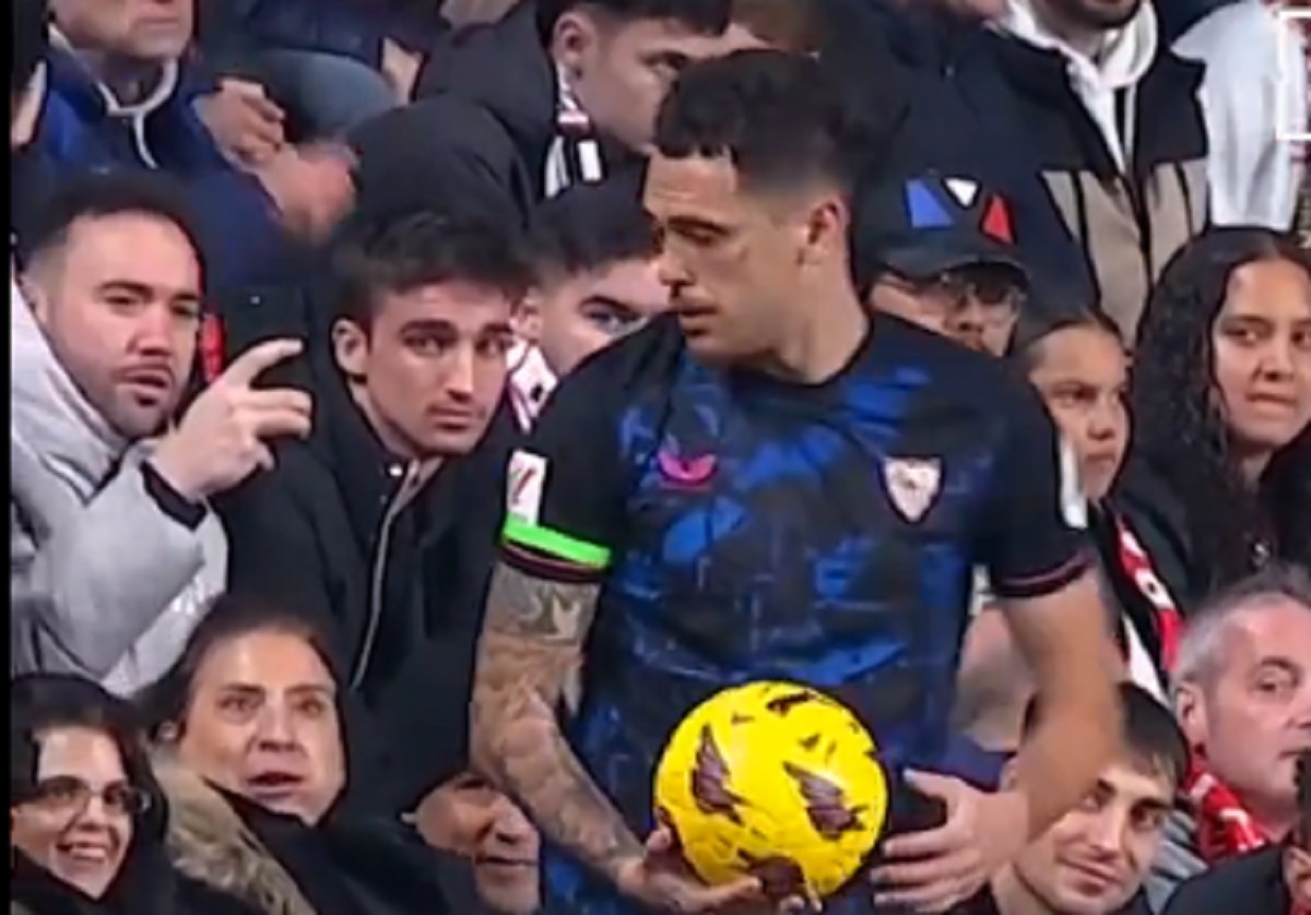 Ocampos Liga gesto osceno