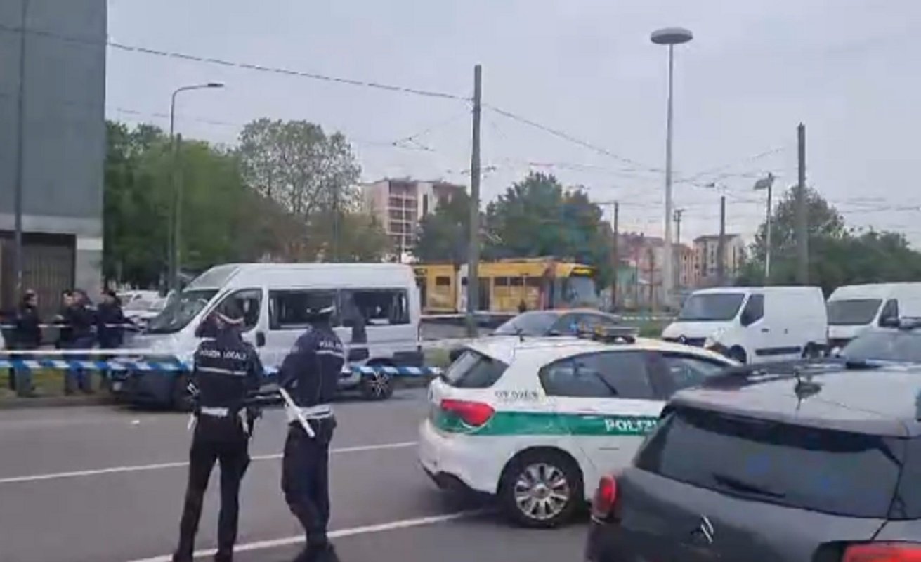 Omicidio a Milano in via Varsavia. 18enne ucciso in un furgone