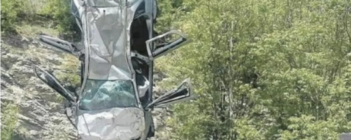 L'auto del ventenne di Ascoli morto nel tragico incidente sulla strada di Lisciano