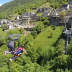Una donna è morta dopo essere precipitata dalla Fy emotion in Valtellina