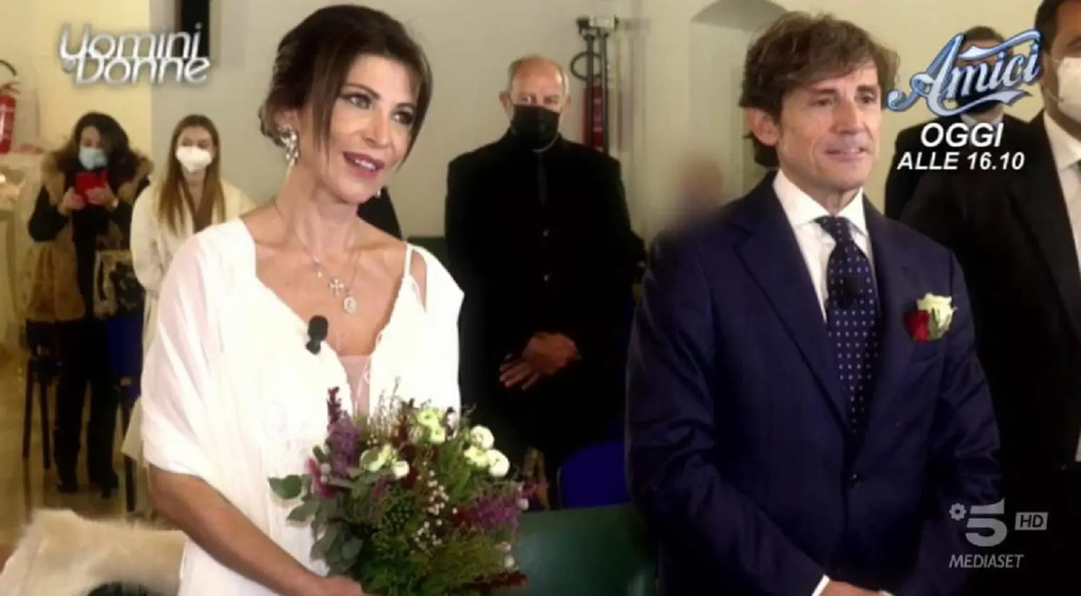 Angela Paone e Antonio Stellacci di Uomini e Donne si sono lasciati: l’annuncio social di lei Angela Paone e Antonio Stellacci di Uomini e Donne si sono lasciati: l’annuncio social di lei