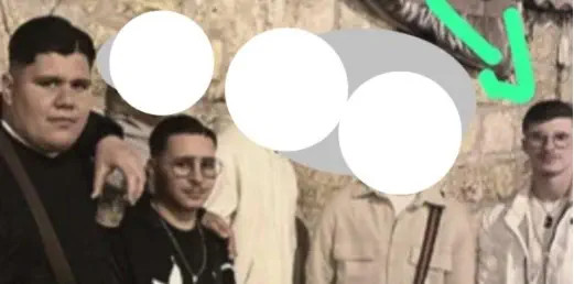 I tre giovani arrestati immortalati in una foto