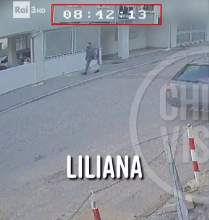 La donna immortalata dalle telecamere è Liliana Resinovich