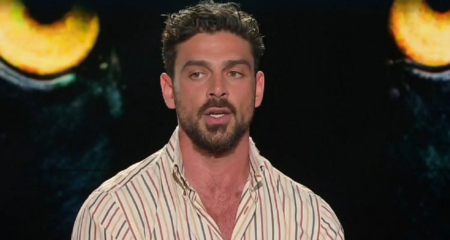 Michele Morrone a Belve, dalla provocazione sul David alla pozione d’amore: ‘Solo Borghi meglio di me’ Michele Morrone a Belve, dalla provocazione sul David alla pozione d’amore: ‘Solo Borghi meglio di me’