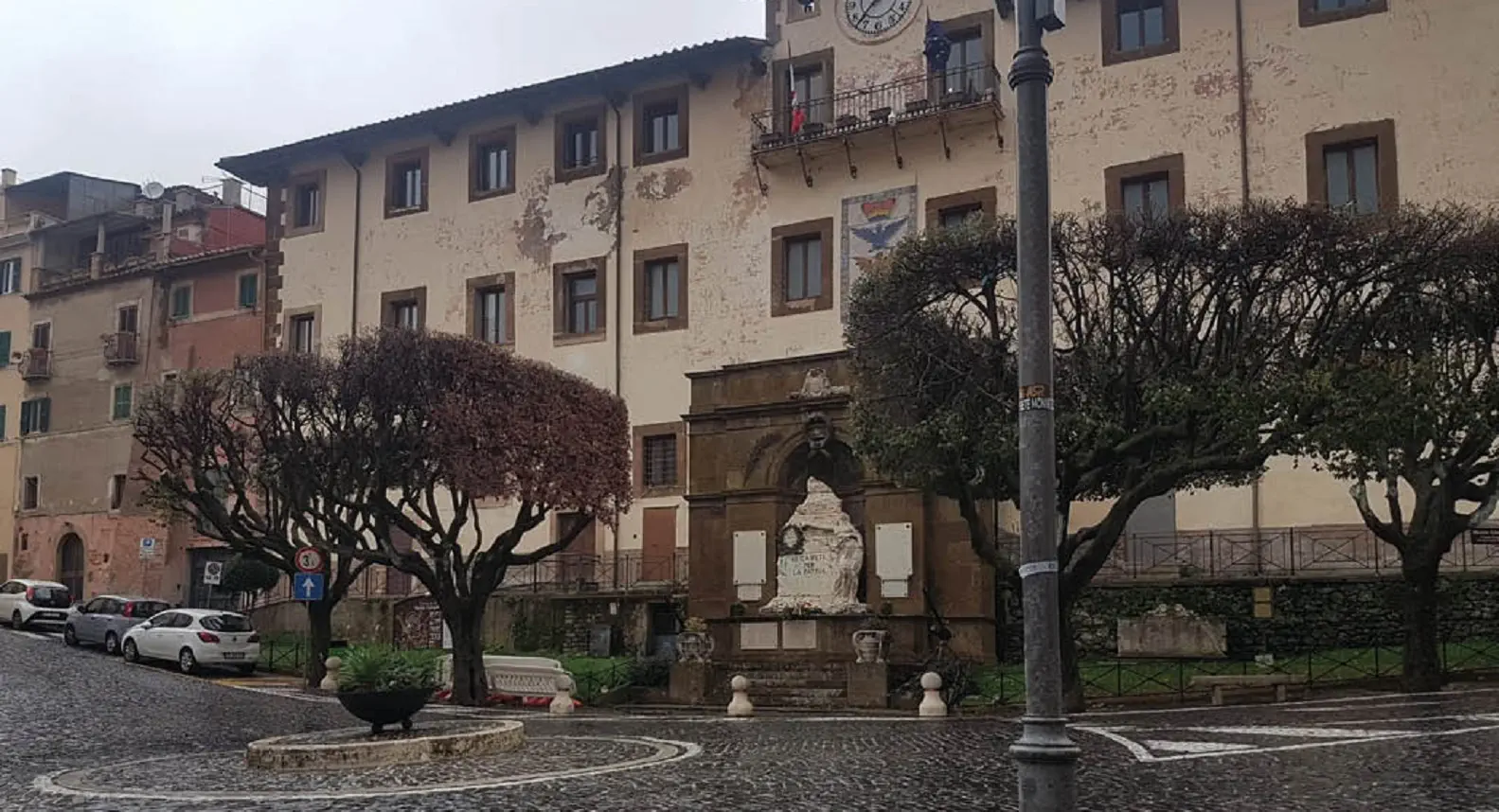 Neonato gettato nel water, arrestata 29enne a Monte Compatri: ‘Pensavo fosse mal di pancia’ Neonato gettato nel water, arrestata 29enne a Monte Compatri: ‘Pensavo fosse mal di pancia’