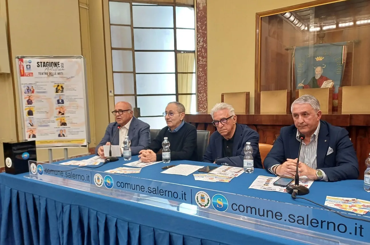 Teatro delle Arti, la stagione 2025/26 all’insegna delle grandi firme: il programma completo Teatro delle Arti, la stagione 2025/26 all’insegna delle grandi firme: il programma completo