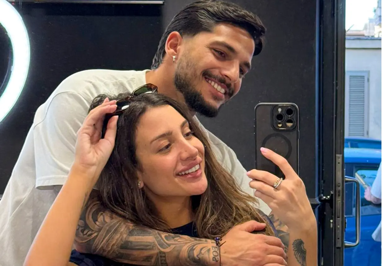 Primo selfie di coppia per Gianmarco Steri e Cristina Ferrara