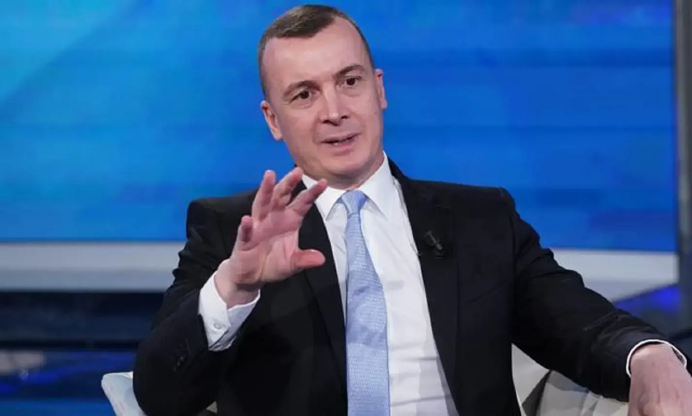 Rocco Casalino rifiuta 400mila euro per l’Isola dei Famosi Rocco Casalino rifiuta 400mila euro per l’Isola dei Famosi