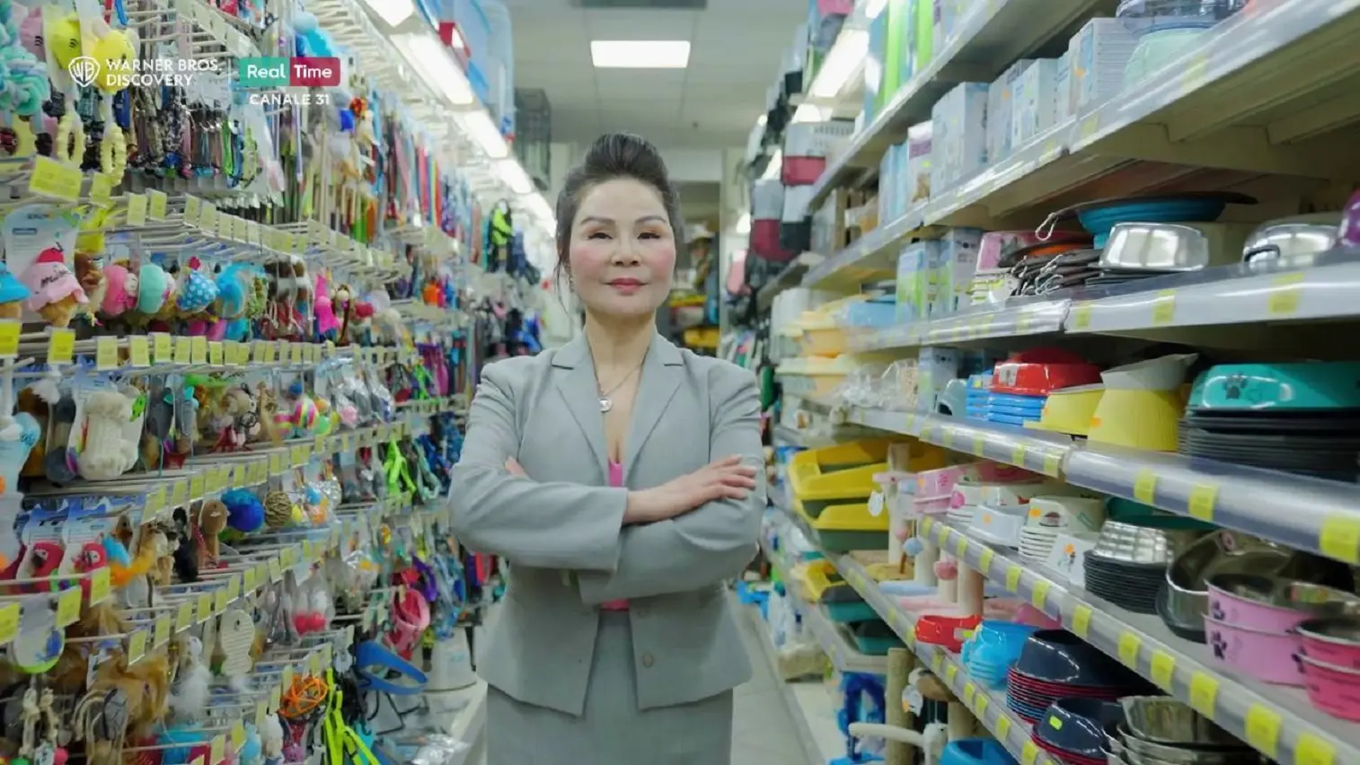 Angela Megastore, da TikTok alla tv: la sua vita è un docu reality su Real Time ma gli ascolti sono flop Angela Megastore, da TikTok alla tv: la sua vita è un docu reality su Real Time ma gli ascolti sono flop