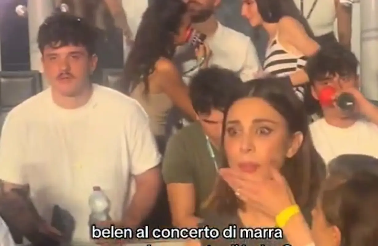 Belen Rodriguez scatenata alla festa di Marracash, l’intesa con Olly fa impazzire i fan (VIDEO) Belen Rodriguez scatenata alla festa di Marracash, l’intesa con Olly fa impazzire i fan (VIDEO)
