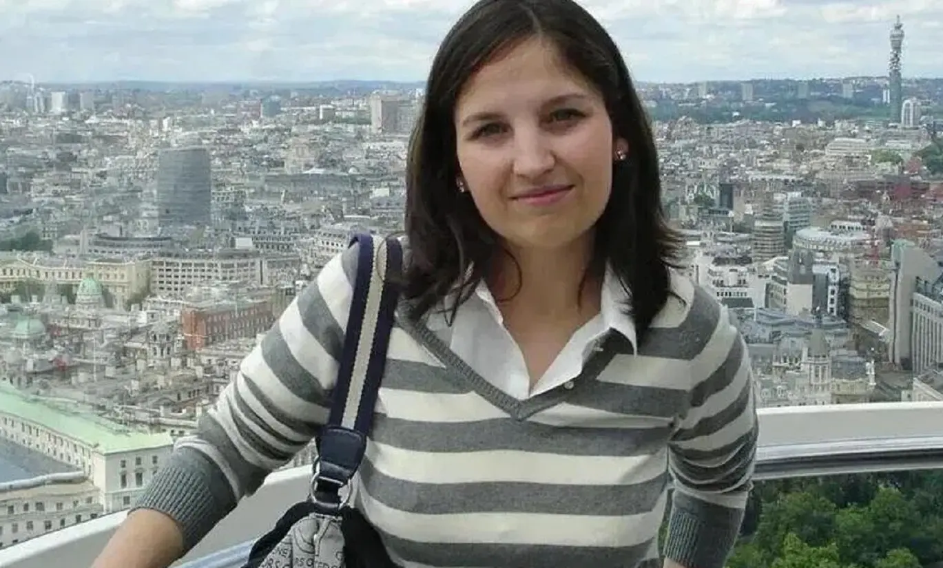Garlasco, Chiara Poggi aveva un altro uomo? Le Iene riaccendono il caso: lo scambio di email con l’amica Garlasco, Chiara Poggi aveva un altro uomo? Le Iene riaccendono il caso: lo scambio di email con l’amica