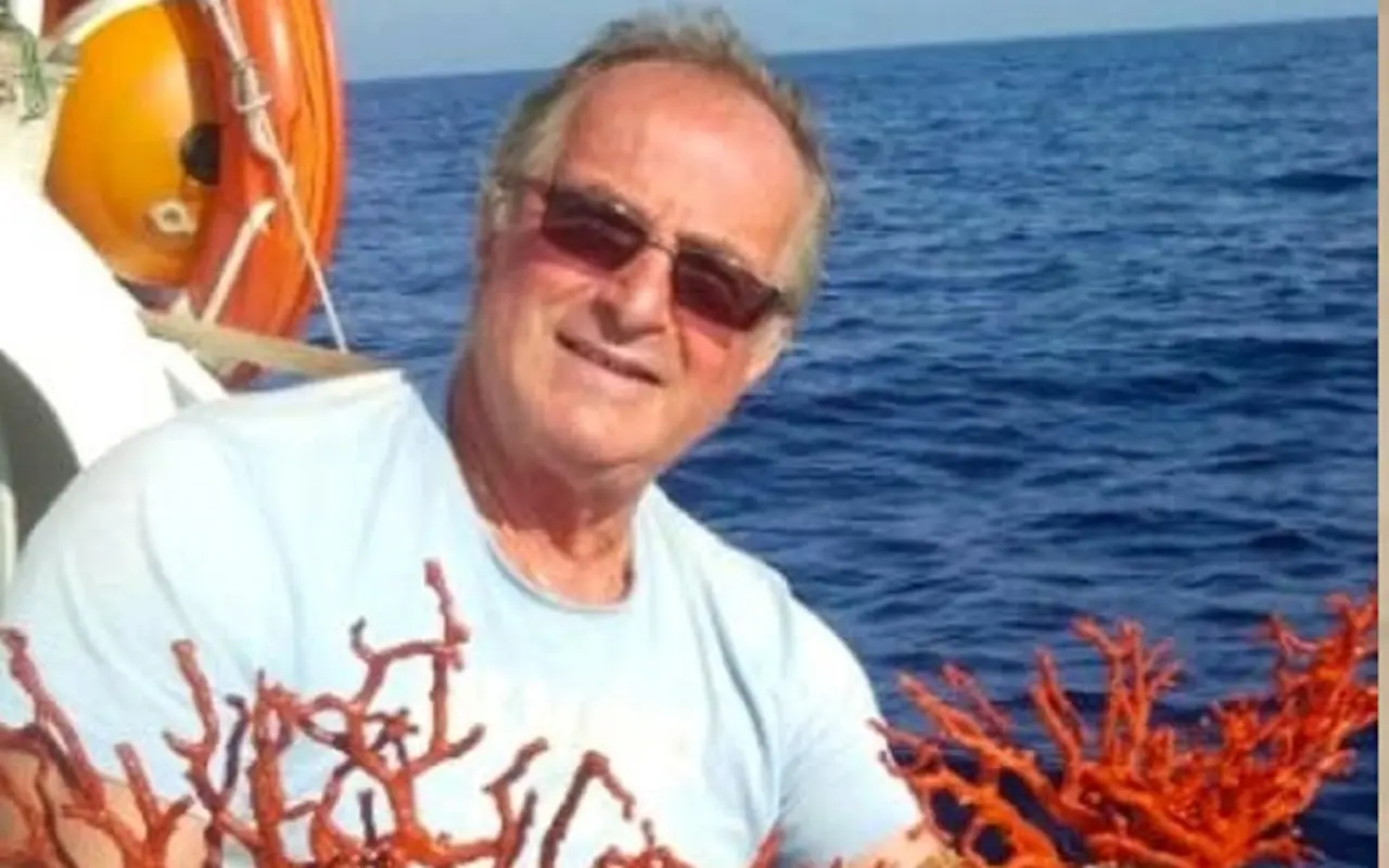 Muore durante un’immersione Doriano Belloni, tra i più noti corallari della Sardegna Muore durante un’immersione Doriano Belloni, tra i più noti corallari della Sardegna