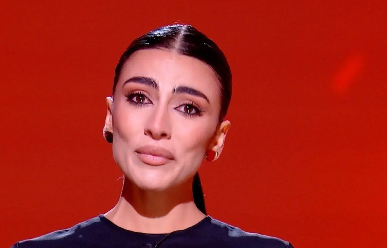Giulia Salemi, i timori per la famiglia in Iran e per gli sviluppi del conflitto: ‘Il mio cuore è con chi può solo sperare’ Giulia Salemi, i timori per la famiglia in Iran e per gli sviluppi del conflitto: ‘Il mio cuore è con chi può solo sperare’