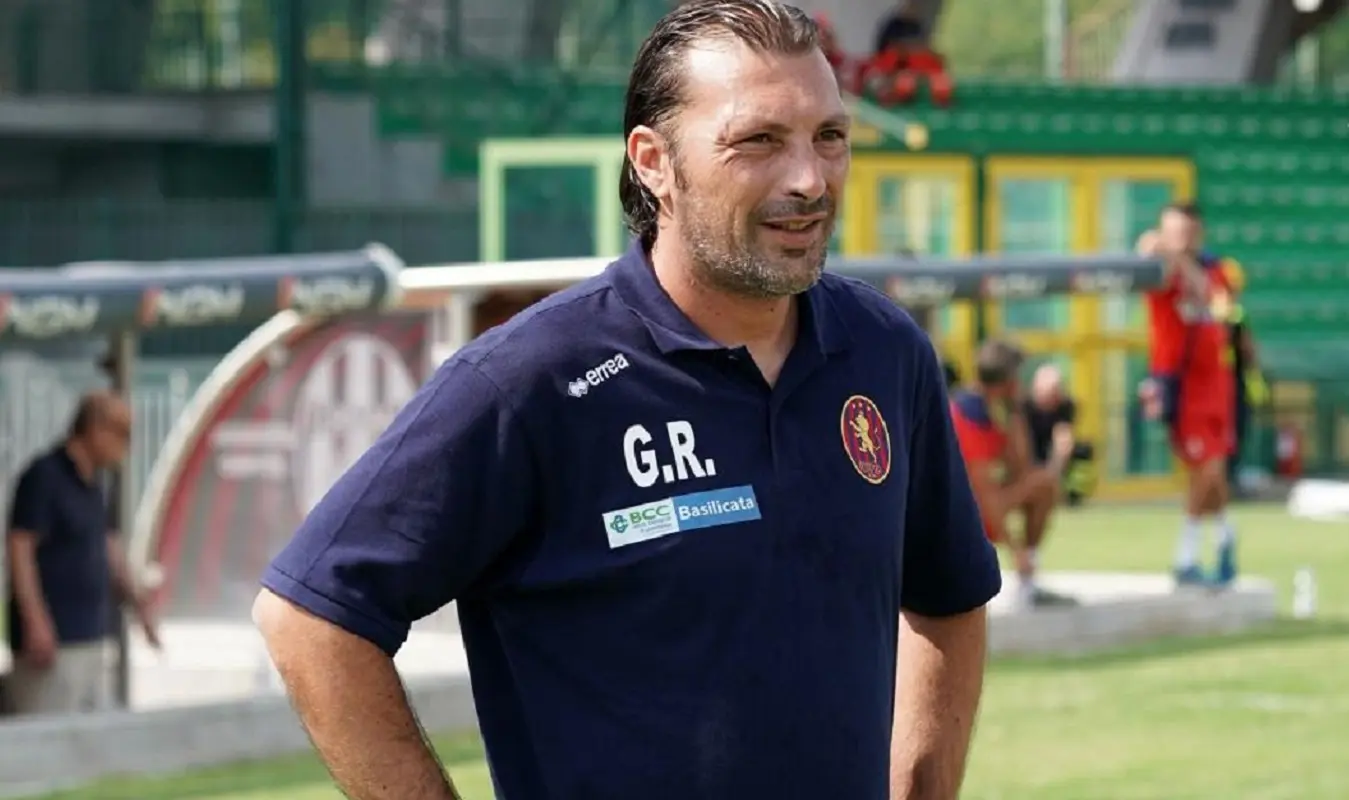 Salernitana, caccia al nuovo allenatore: tutti i nomi per la rinascita, c’è un nome che intriga Salernitana, caccia al nuovo allenatore: tutti i nomi per la rinascita, c’è un nome che intriga