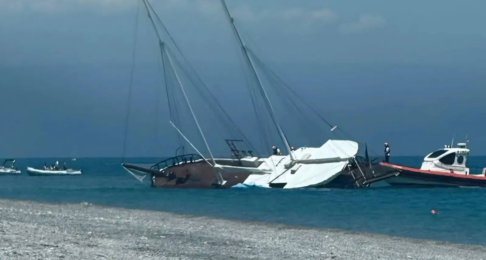 Temptation Island 2025: affonda la barca della produzione, slittano le riprese in Calabria