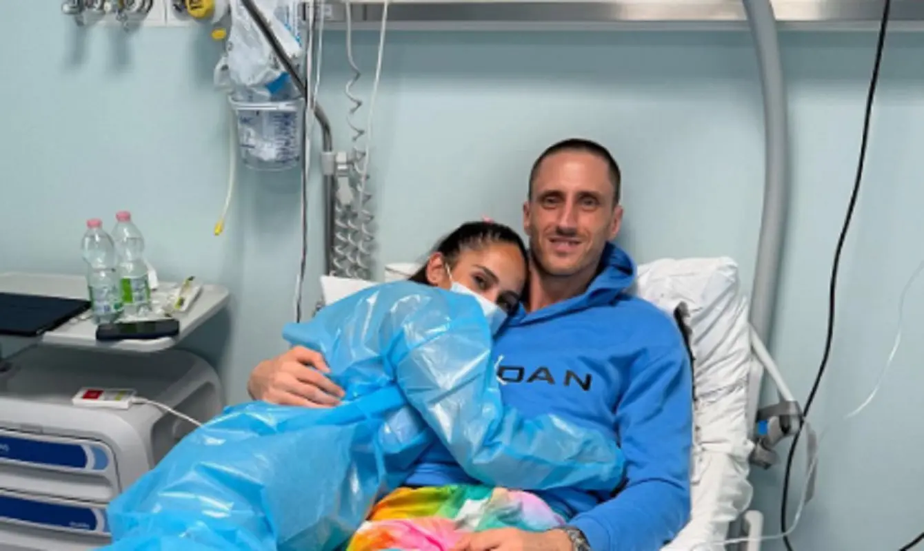 Achille Polonara choc, leucemia mieloide 18 mesi dopo un’altra durissima sfida: ‘Sei una roccia’ Achille Polonara choc, leucemia mieloide 18 mesi dopo un’altra durissima sfida: ‘Sei una roccia’