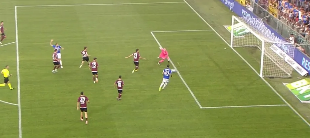 Sibilli sfiora il gol del vantaggio per la Samp