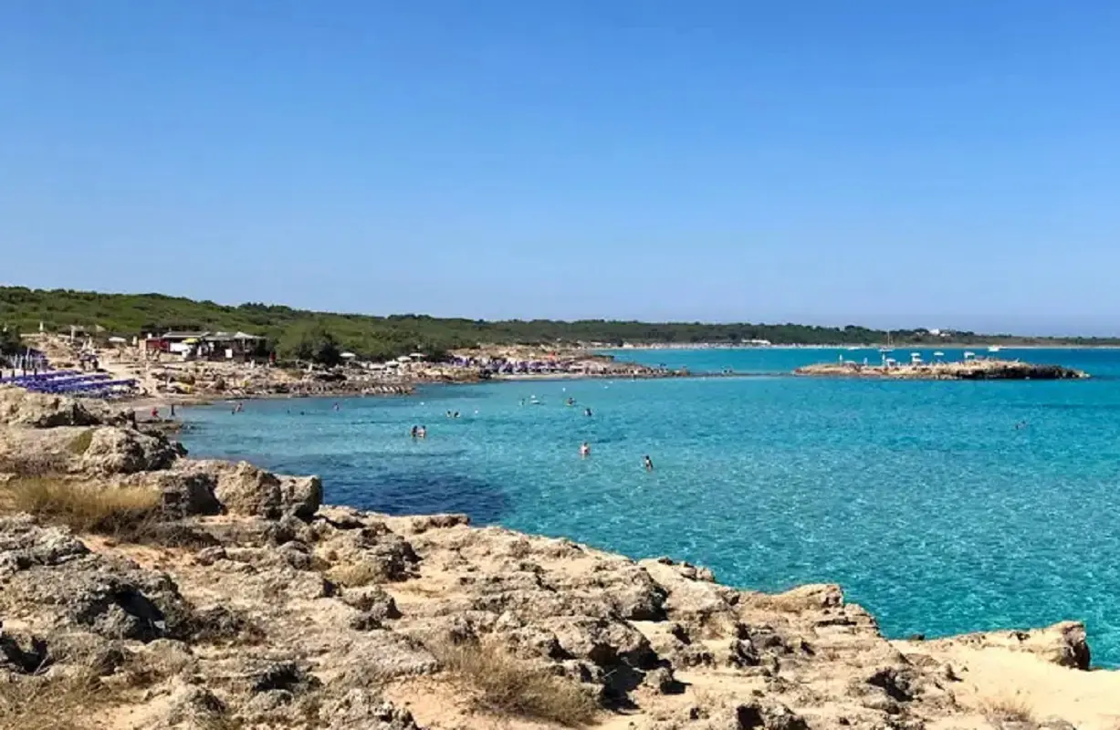 Un anziano è stato denunciato a Gallipoli per atti osceni