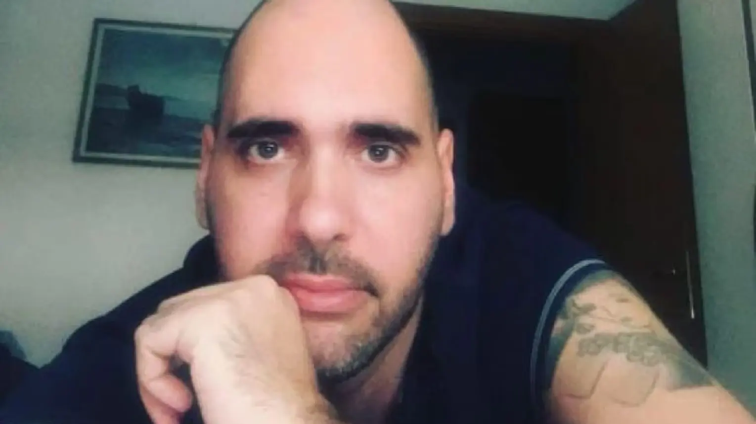 Perché Davide Pasqualini ha ucciso sua madre Giovanna Brusoni? Tutto sull’omicidio suicidio a Milano Perché Davide Pasqualini ha ucciso sua madre Giovanna Brusoni? Tutto sull’omicidio suicidio a Milano