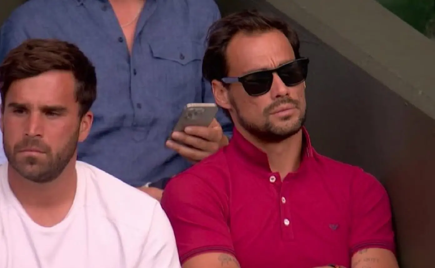 Fabio Fognini si ritira dal tennis: perché ha scelto Wimbledon per dire addio, l’emozionante saluto di Flavia Pennetta Fabio Fognini si ritira dal tennis: perché ha scelto Wimbledon per dire addio, l’emozionante saluto di Flavia Pennetta