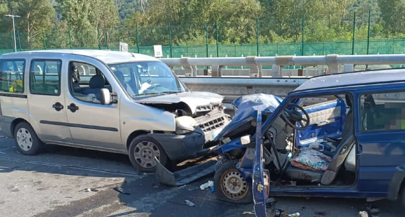 Ancora un incidente contromano in autostrada in Piemonte: una donna morta e due feriti Ancora un incidente contromano in autostrada in Piemonte: una donna morta e due feriti