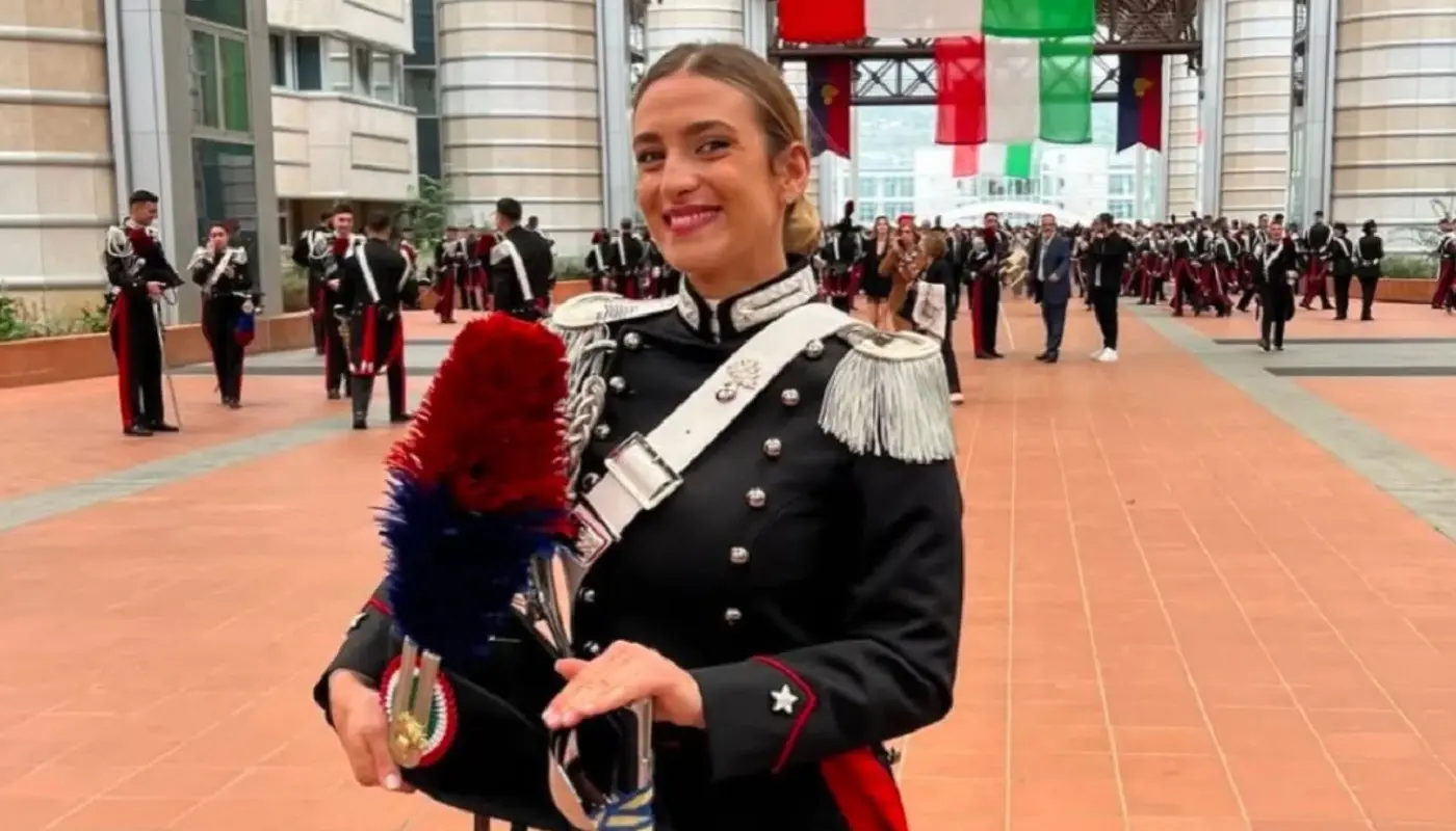Laura Grillo, comandante forestale: mistero sulla morte in caserma
