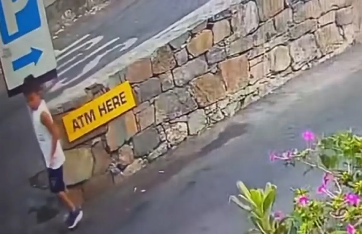 Scomparsa del piccolo Alain a Ventimiglia: perché è stata sequestrata l’auto dell’uomo che dice di averlo visto Scomparsa del piccolo Alain a Ventimiglia: perché è stata sequestrata l’auto dell’uomo che dice di averlo visto