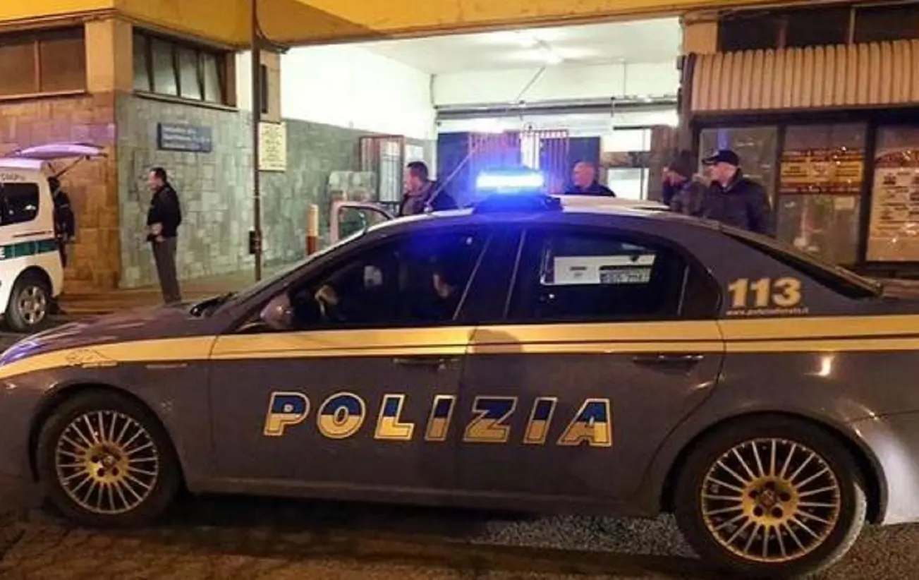 Segregato per 4 anni nella sua casa dall’ex: scoperto a Vigevano un caso agghiacciante di sequestro e truffa Segregato per 4 anni nella sua casa dall’ex: scoperto a Vigevano un caso agghiacciante di sequestro e truffa