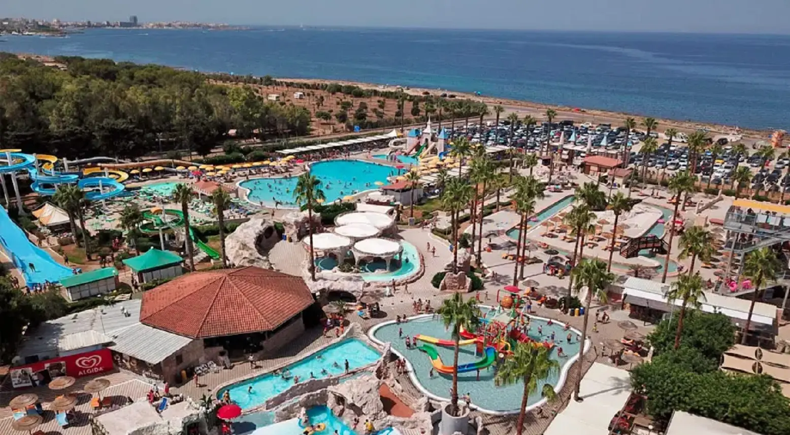 Un bambino ha rischiato di annegare in un parco acquatico a Gallipoli