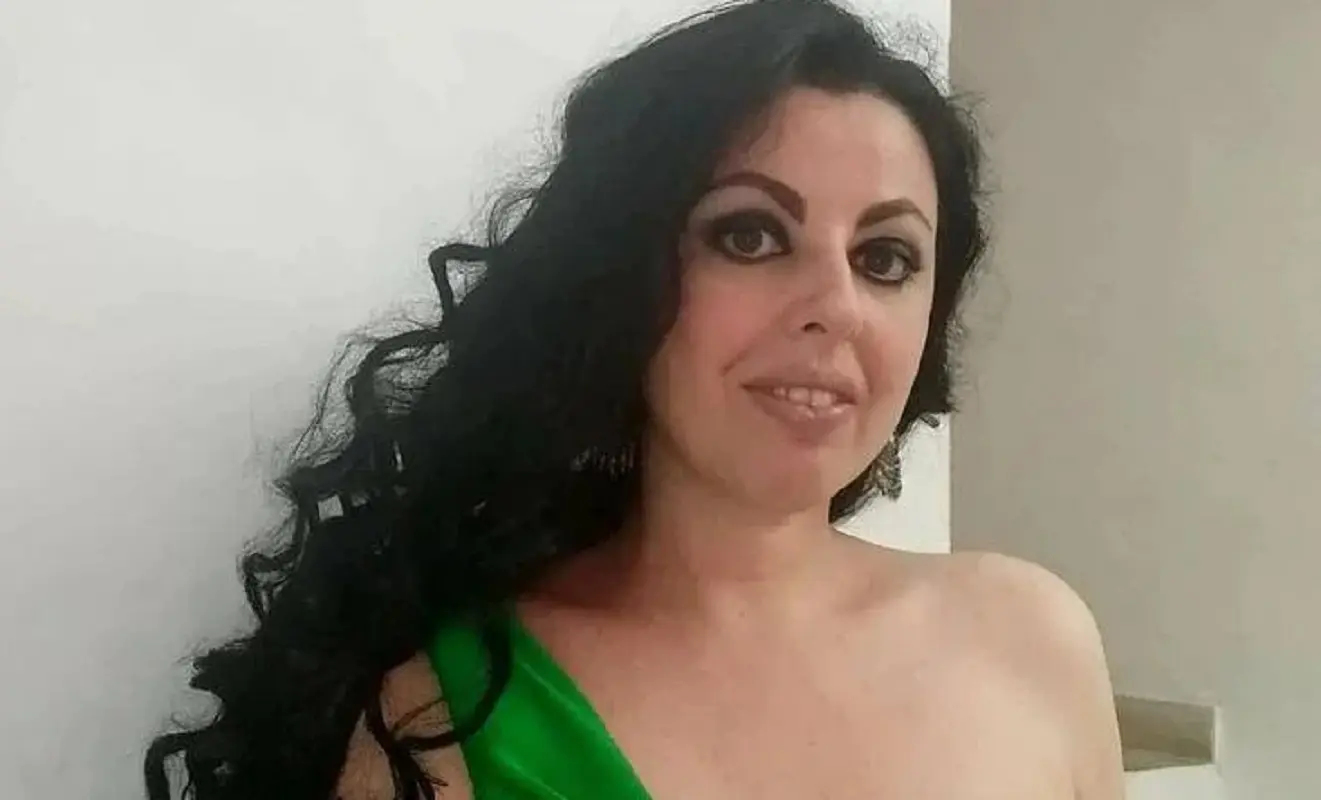 Valentina Greco trovata in un armadio: l’intuizione della madre, parla il fratello, in arrivo l’interrogatorio Valentina Greco trovata in un armadio: l’intuizione della madre, parla il fratello, in arrivo l’interrogatorio