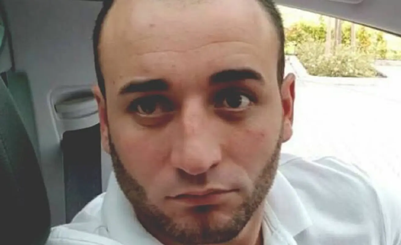 mestre difende il figlio e muore vladimir radu vittima di un pugno fatale