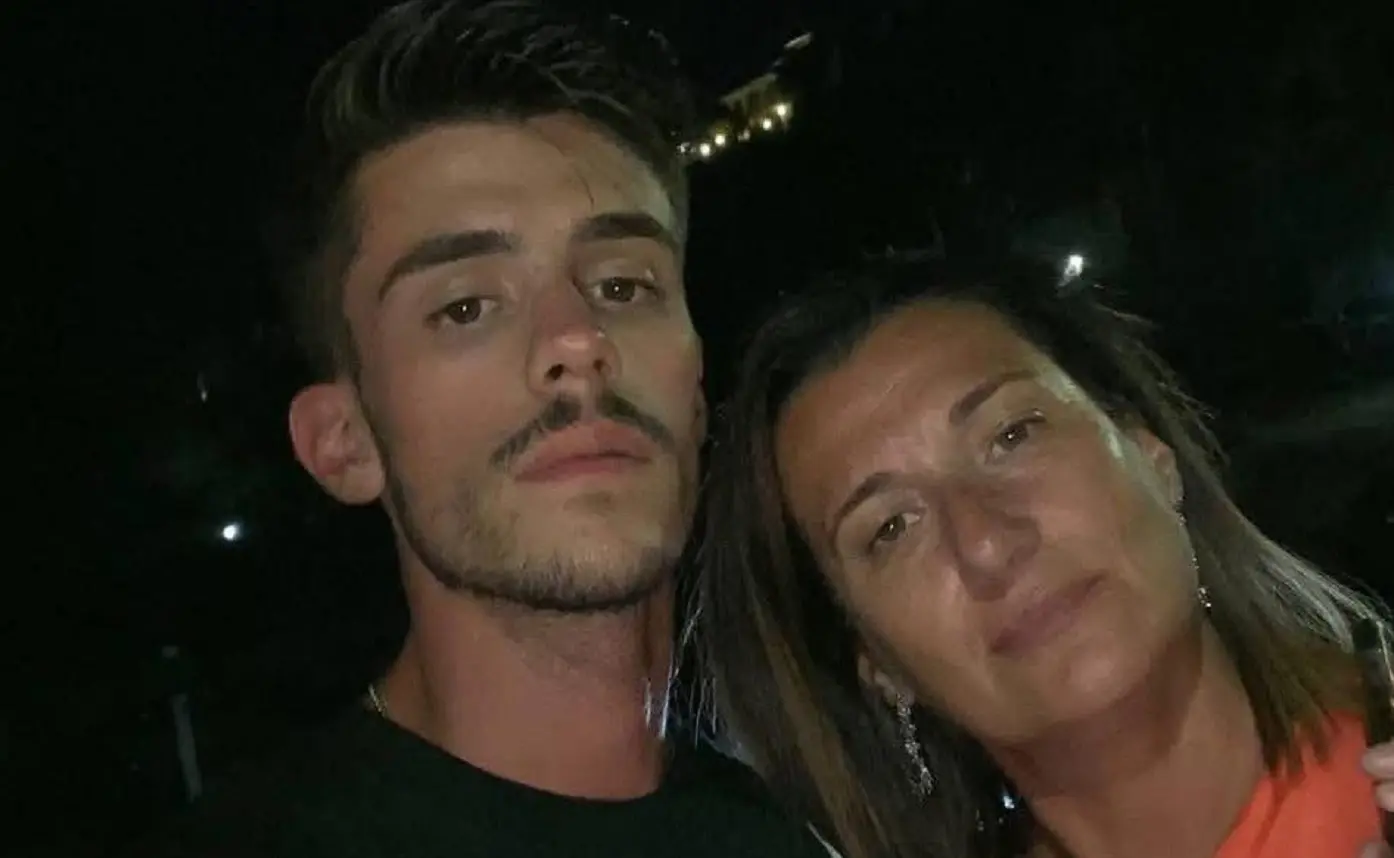 Morto Filippo Verterame, il 22enne accoltellato a Capo Rizzuto: la famiglia dona gli organi