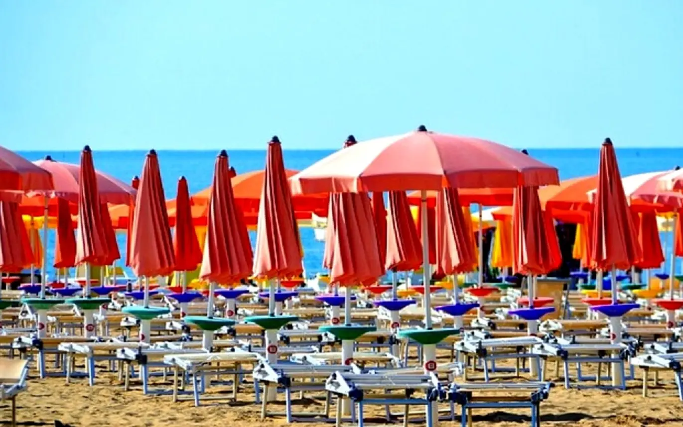 Numeri disastrosi per gli stabilimenti balneari nel 2025