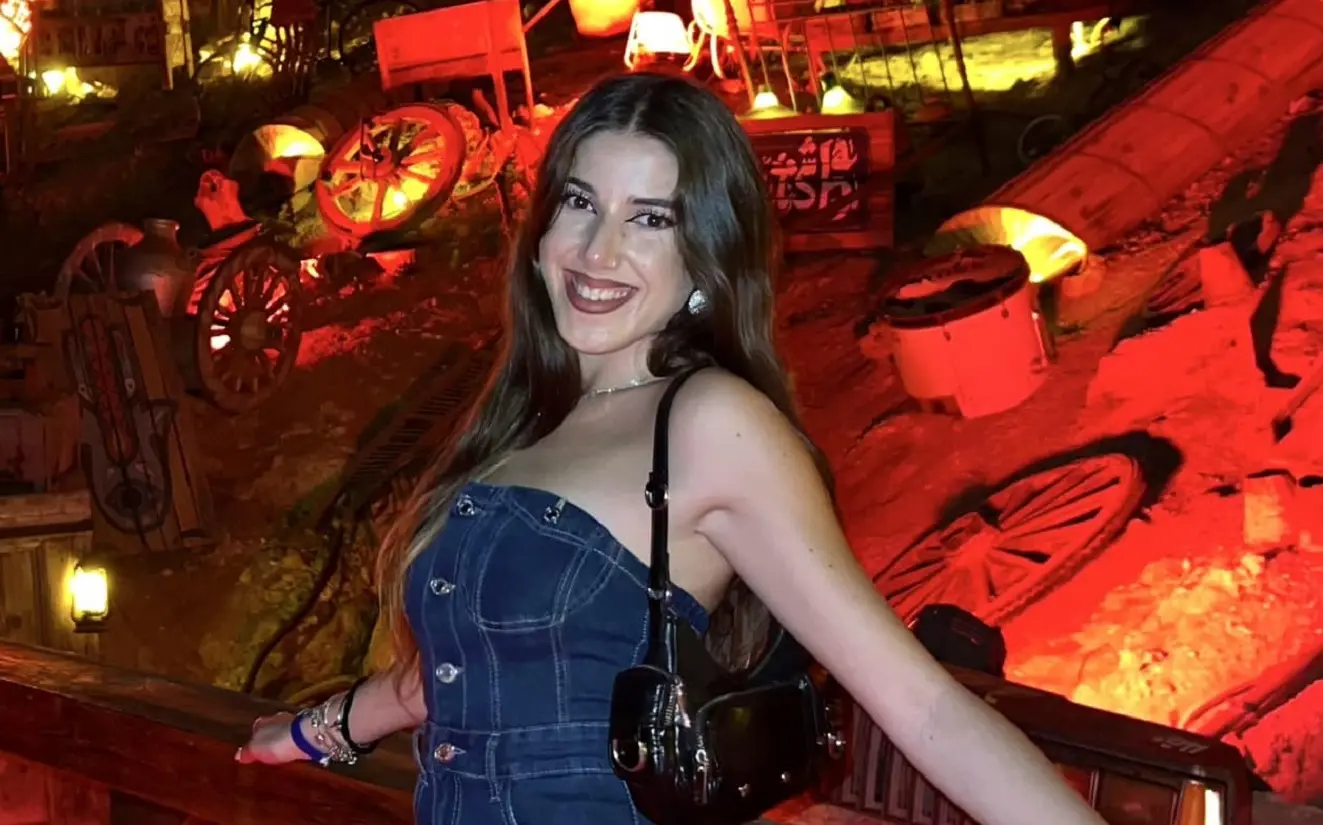 Incidente sull’A14, addio a Simona Sulejmani: la 26enne morta dopo tre giorni di agonia Incidente sull’A14, addio a Simona Sulejmani: la 26enne morta dopo tre giorni di agonia