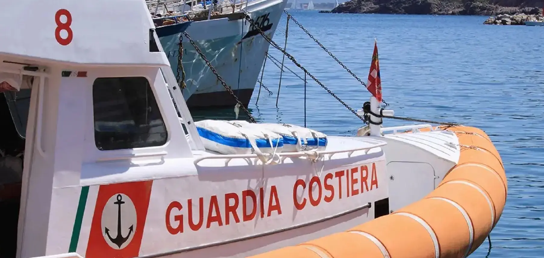 Tragedia in mare ad Ancona: 62enne muore travolto dall’elica della barca davanti al figlio Tragedia in mare ad Ancona: 62enne muore travolto dall’elica della barca davanti al figlio