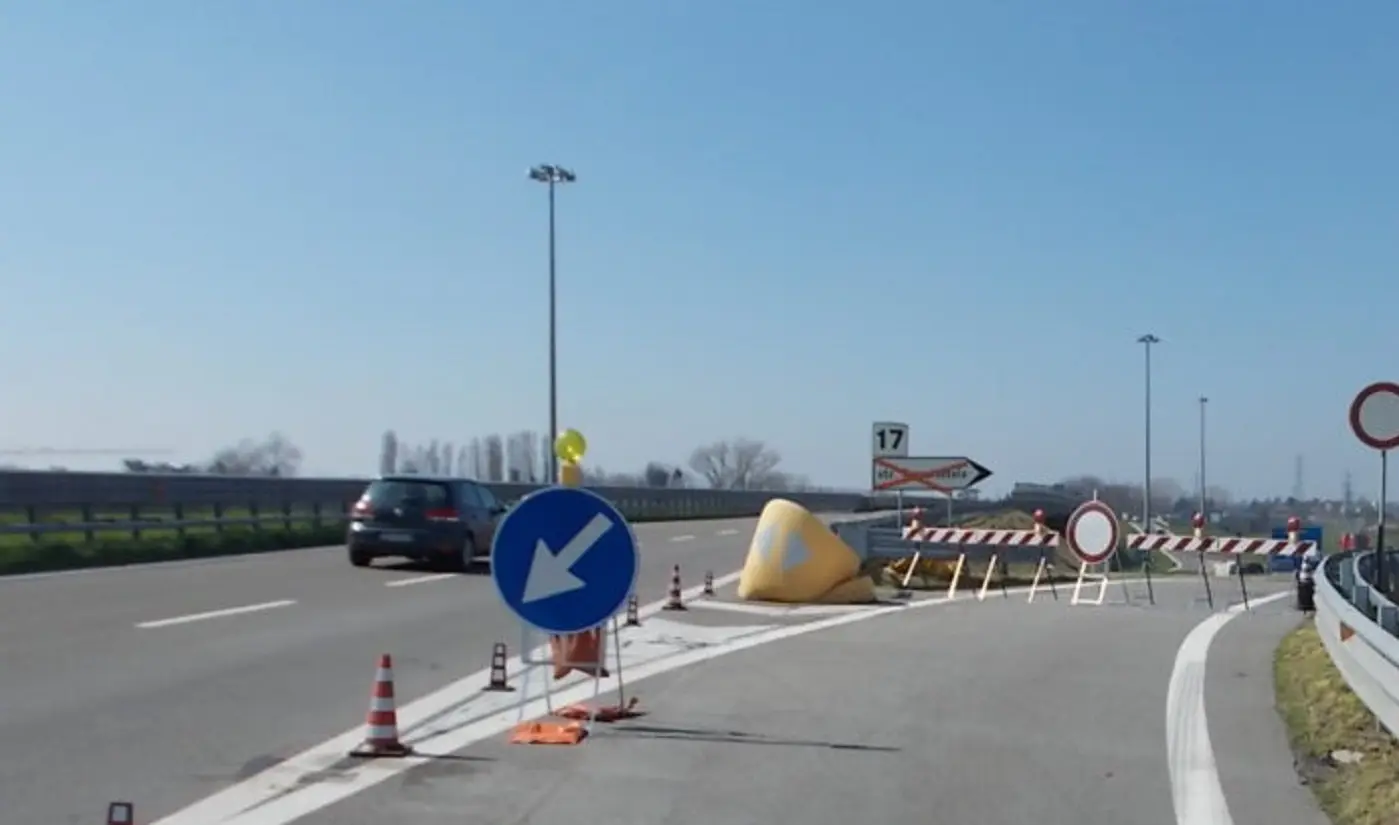 Auto contromano, ancora una tragedia: morto 81enne sulla tangenziale sud di Parma